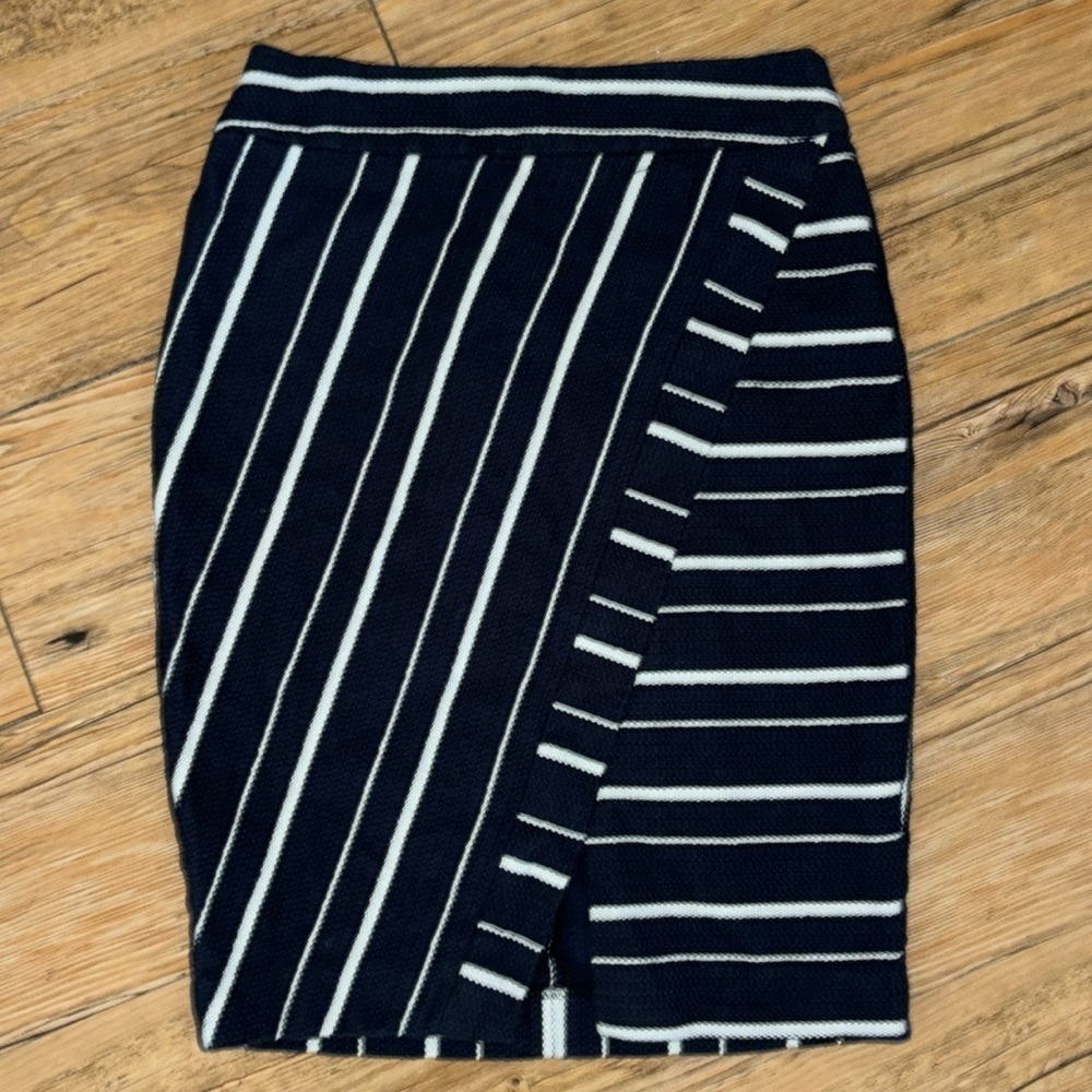 Loft Pencil Skirt